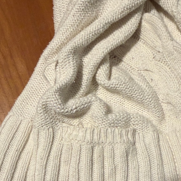 American Eagle Outfitters Cream Cable Knit Cardigan - Picture 5 of 7